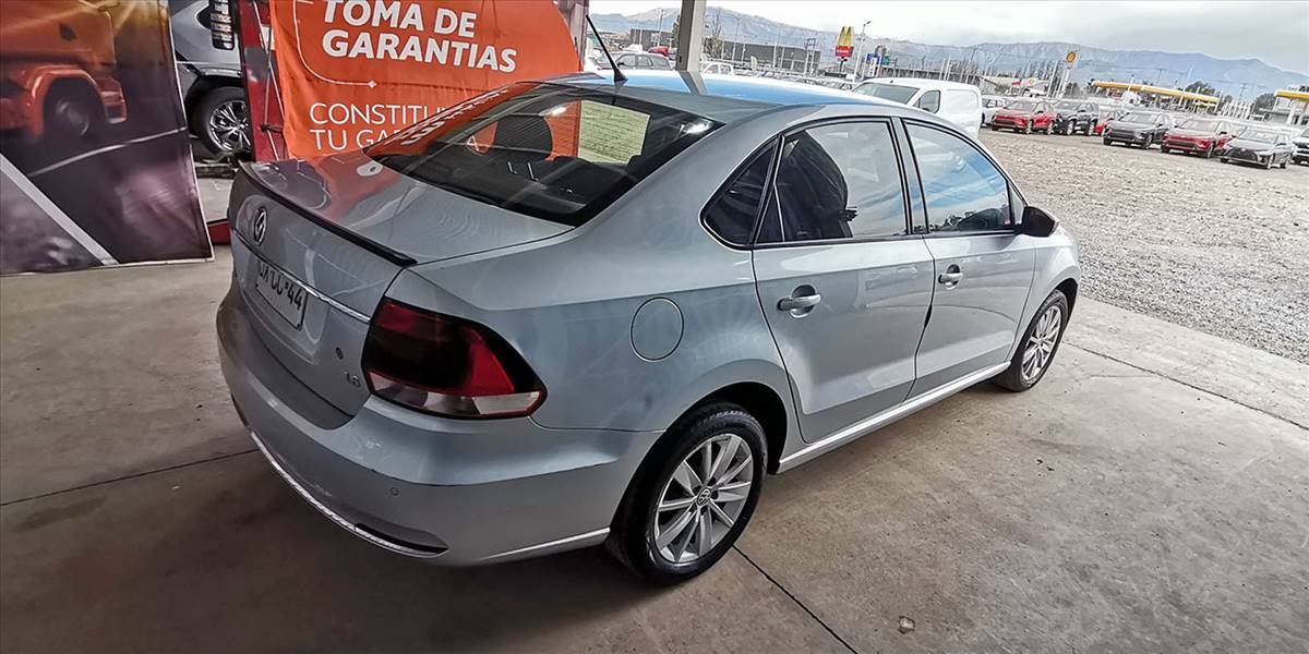 VOLKSWAGEN POLO 1.6 - Imagen 14