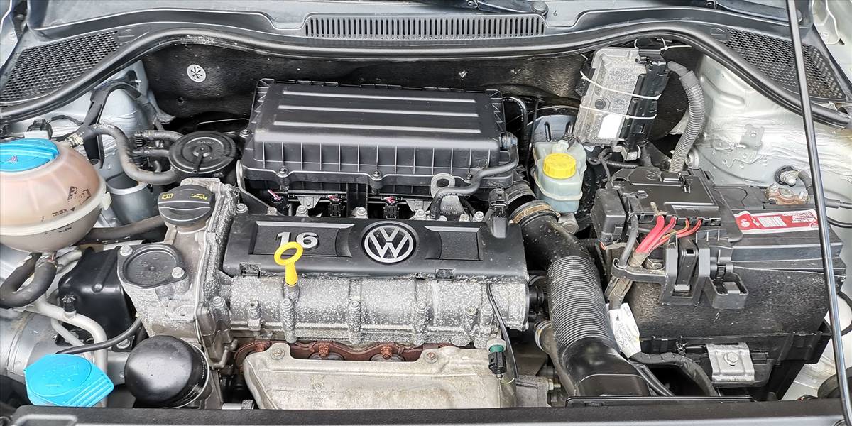 VOLKSWAGEN POLO 1.6 - Imagen 19