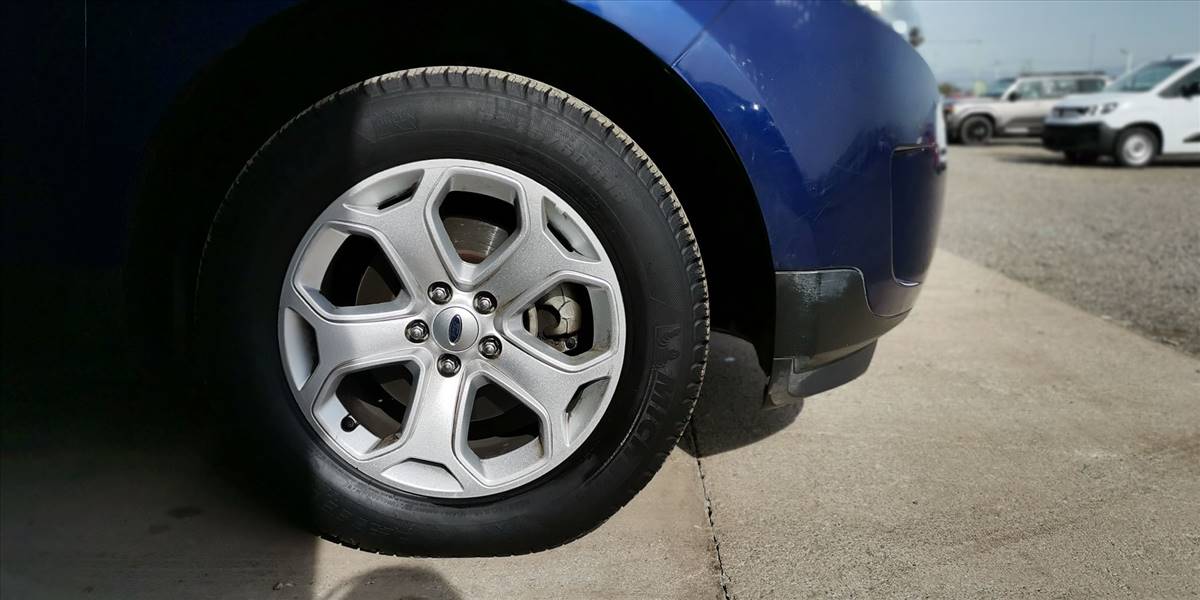 FORD EDGE SEL 4WD 3.5 AUT - Imagen 33