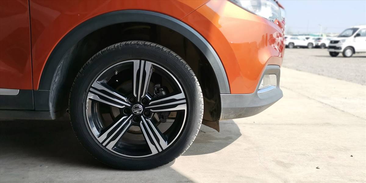 MG ZS 1.5L AUT - Imagen 17
