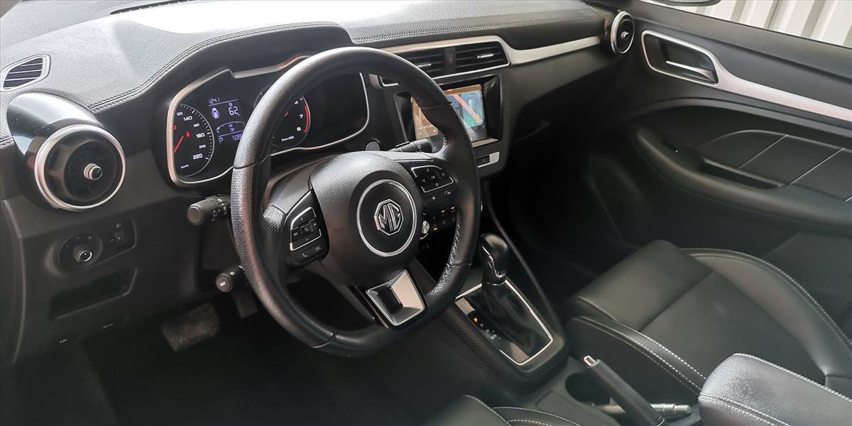MG ZS 1.5L AUT - Imagen 21