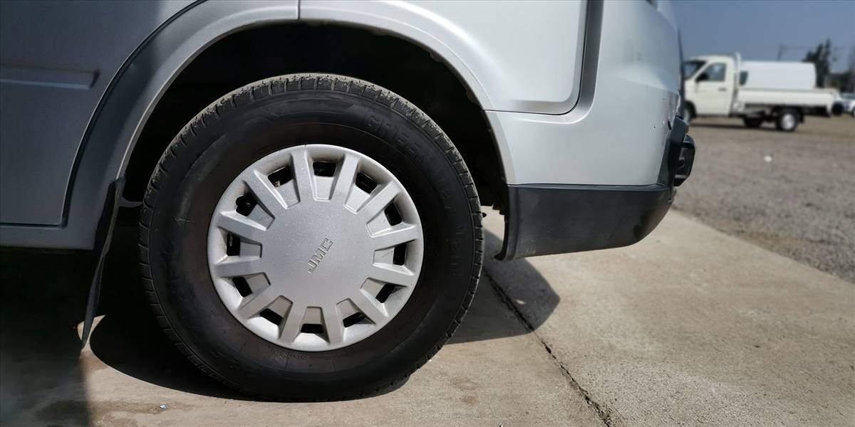 JMC TOURING 2.8 - Imagen 18