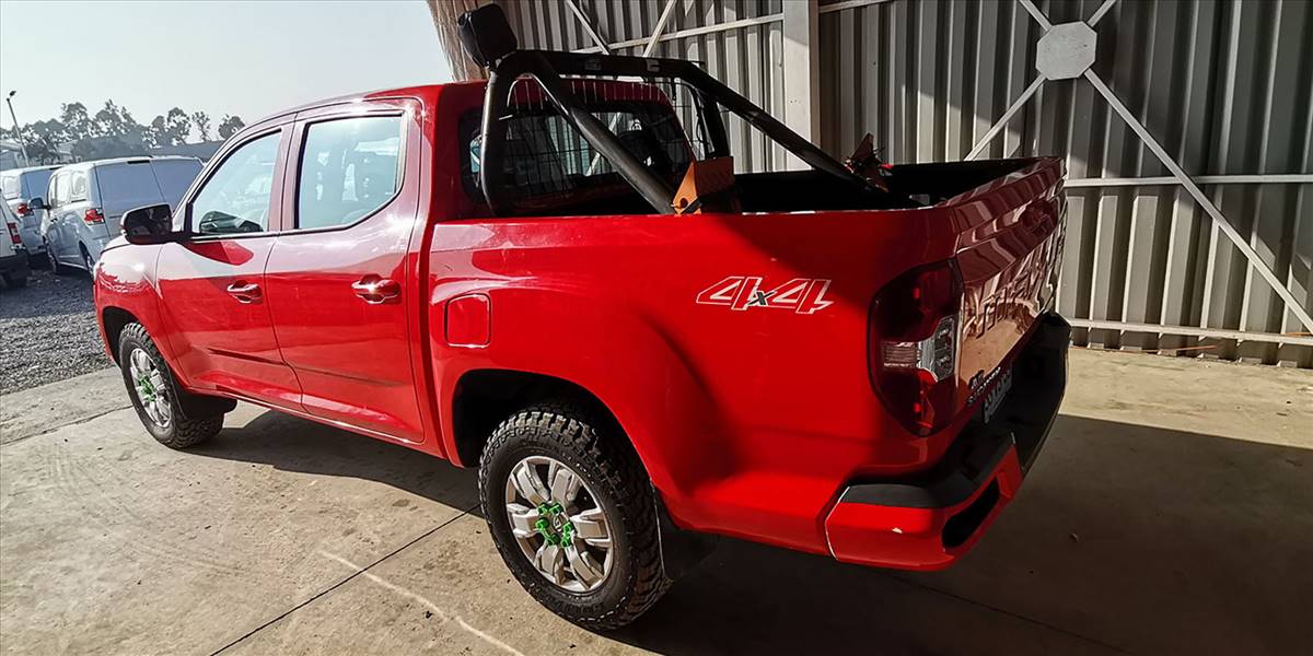 MAXUS T60 DCAB 4X4 2.8 - Imagen 13
