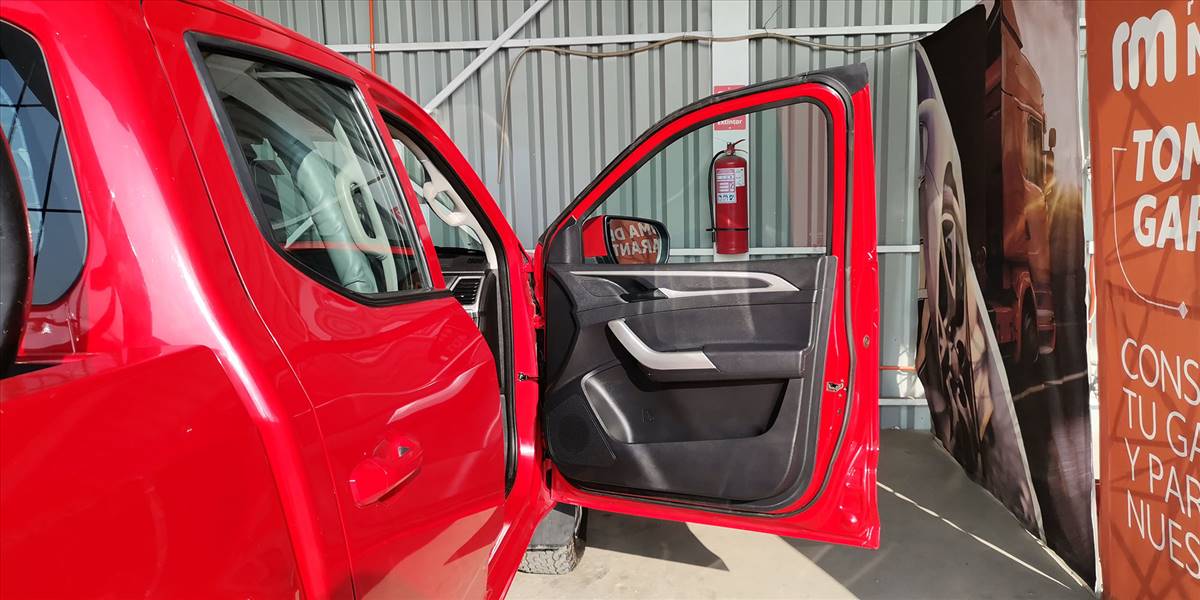 MAXUS T60 DCAB 4X4 2.8 - Imagen 31