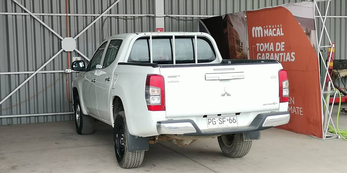 MITSUBISHI L200 KATANA CR 2.4 - Imagen 3