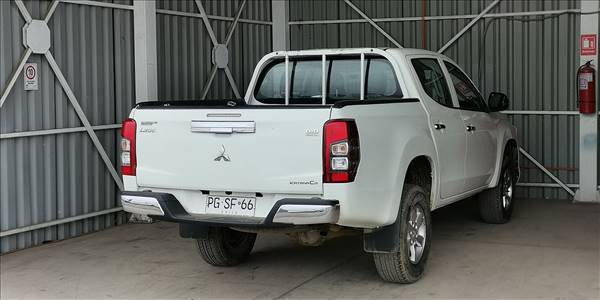 MITSUBISHI L200 KATANA CR 2.4 - Imagen 6