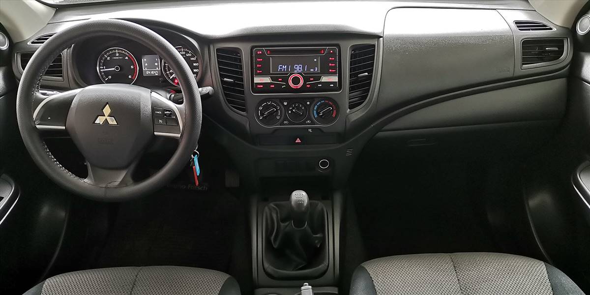 MITSUBISHI L200 KATANA CR 2.4 - Imagen 7