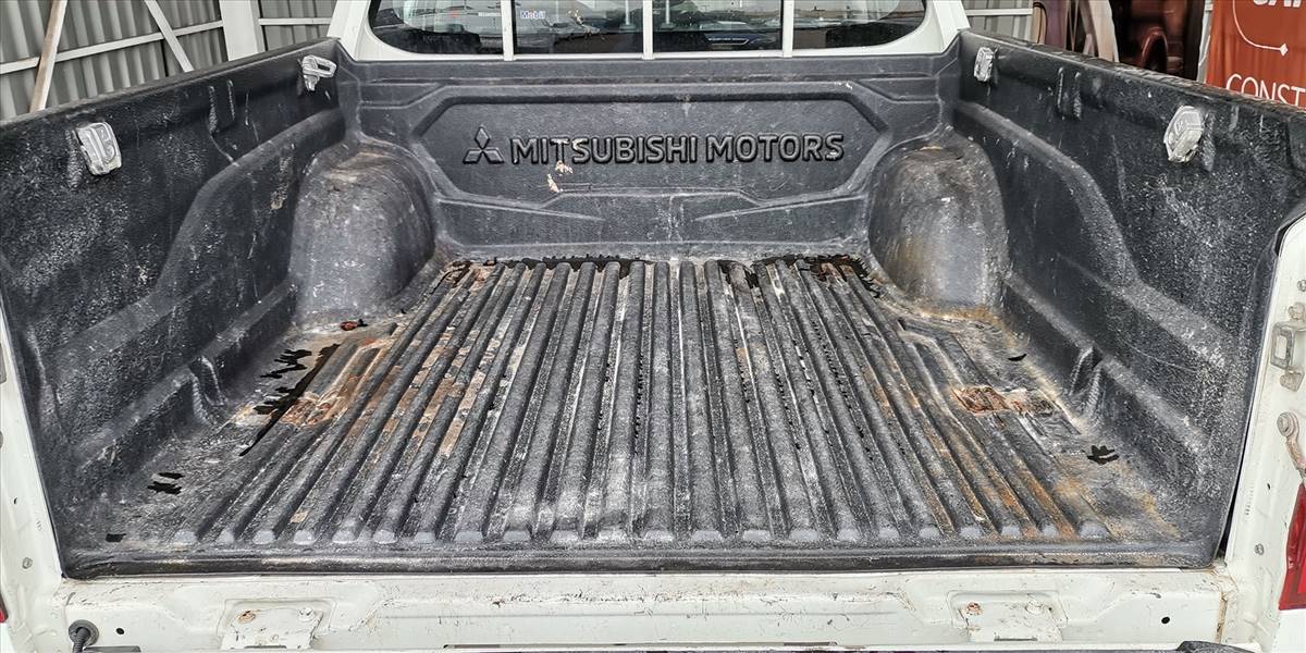 MITSUBISHI L200 KATANA CR 2.4 - Imagen 14