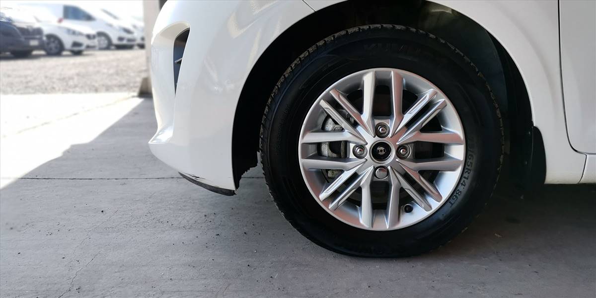 KIA MORNING MPI 1.2 AUT - Imagen 18