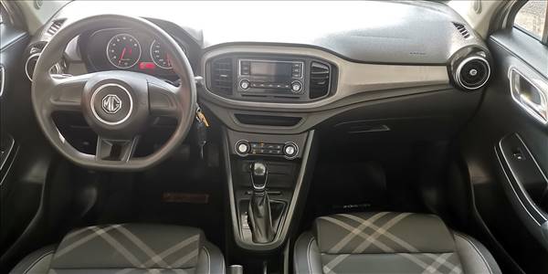 MG 3 HATCH BACK 1.5 AUT - Imagen 8