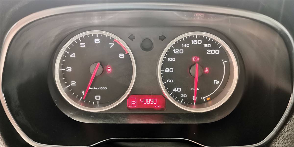 MG 3 HATCH BACK 1.5 AUT - Imagen 24