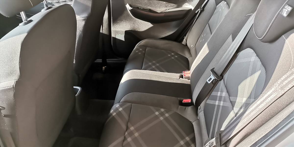 MG 3 HATCH BACK 1.5 AUT - Imagen 26