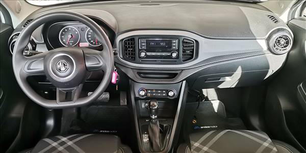 MG 3 HATCH BACK 1.5 AUT - Imagen 8