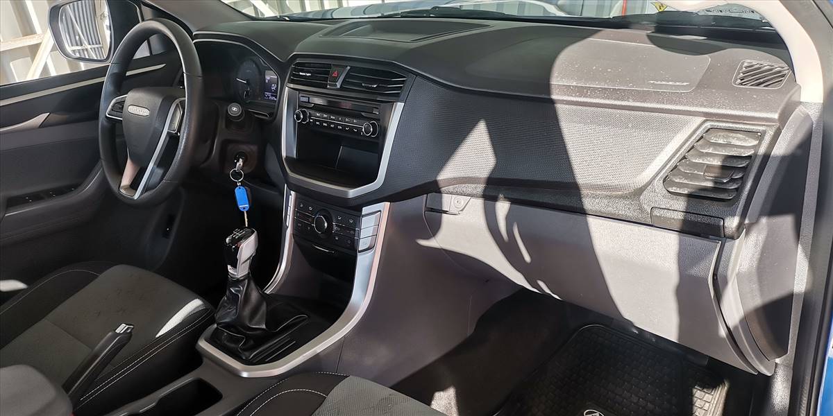 MAXUS T60 DCAB 4X2 2.0 - Imagen 22