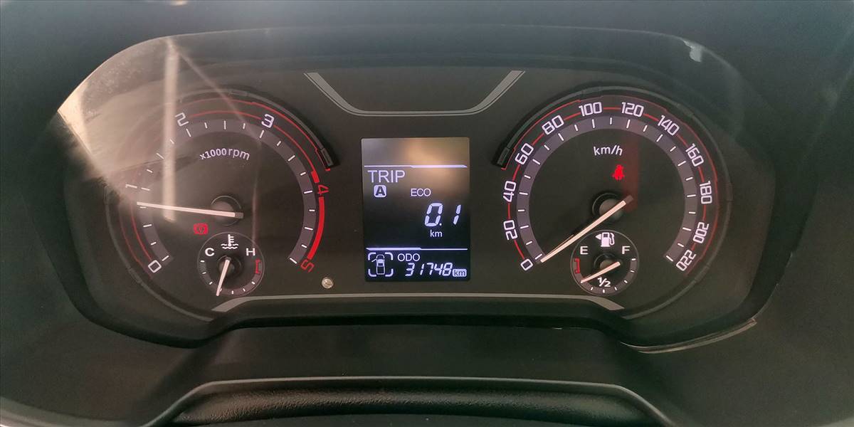 MAXUS T60 DCAB 4X2 2.0 - Imagen 24