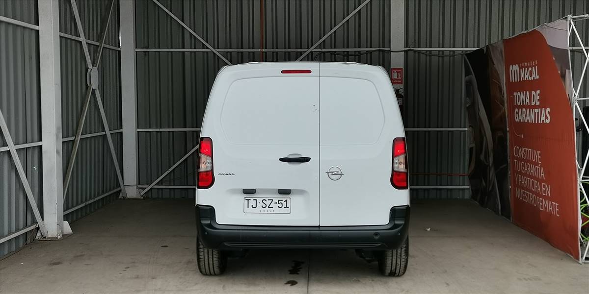OPEL COMBO 4X2 1.5 - Imagen 11