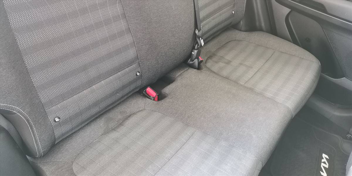 KIA SONET EX IVT 1.5 AUT - Imagen 40