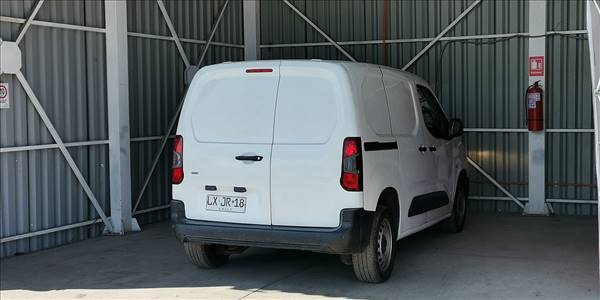 PEUGEOT NUEVA PARTNER HDI 1.6 - Imagen 5