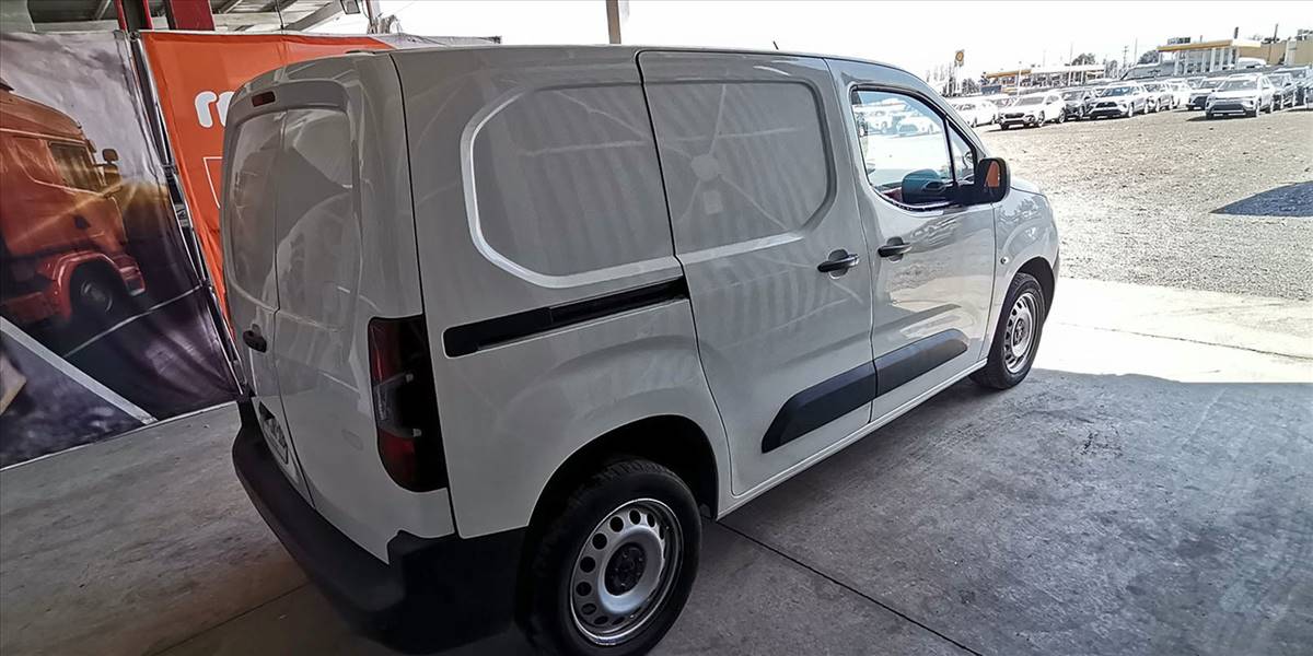 PEUGEOT NUEVA PARTNER HDI 1.6 - Imagen 13