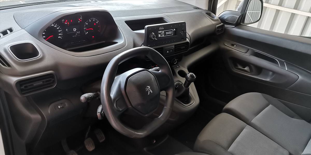 PEUGEOT NUEVA PARTNER HDI 1.6 - Imagen 23