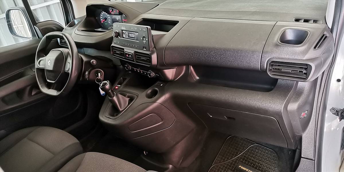 PEUGEOT NUEVA PARTNER HDI 1.6 - Imagen 24