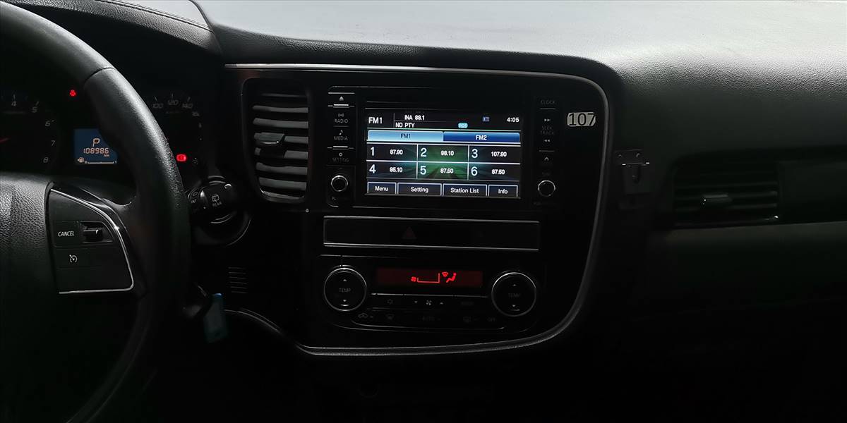 MITSUBISHI OUTLANDER 2.0 AUT - Imagen 45