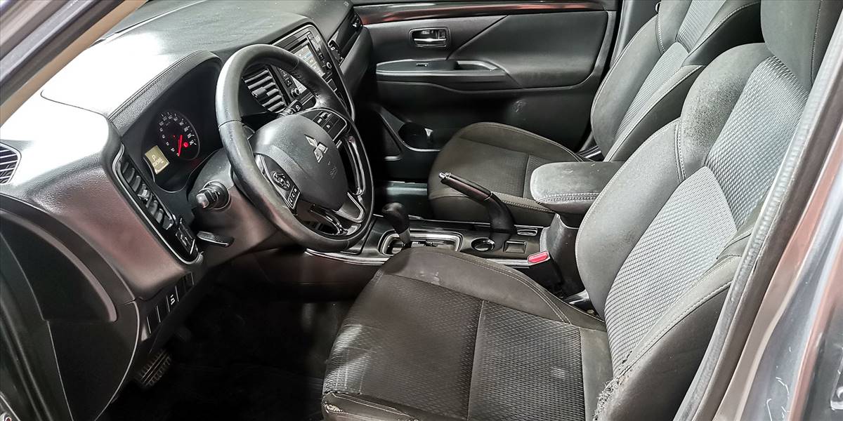 MITSUBISHI OUTLANDER 2.0 AUT - Imagen 50