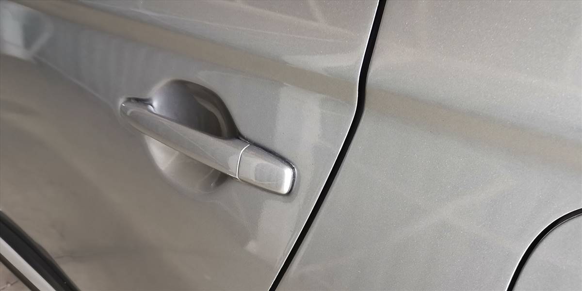 MITSUBISHI OUTLANDER 2.0 AUT - Imagen 76