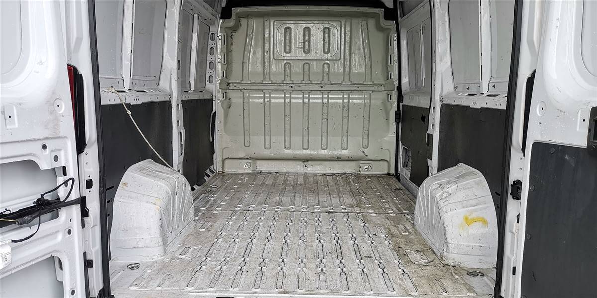 PEUGEOT BOXER HDI L2H2 2.0 - Imagen 11