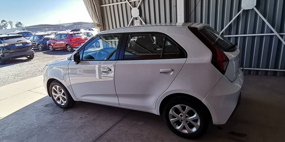 MG 3 HATCH BACK 1.5 AUT - Imagen 10