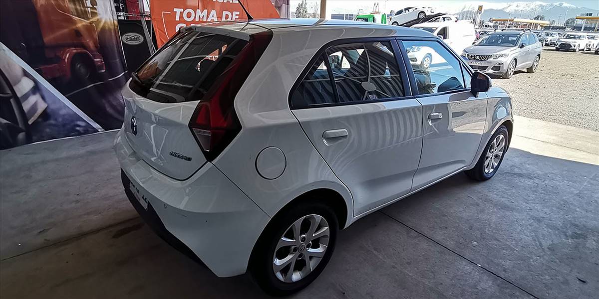 MG 3 HATCH BACK 1.5 AUT - Imagen 11