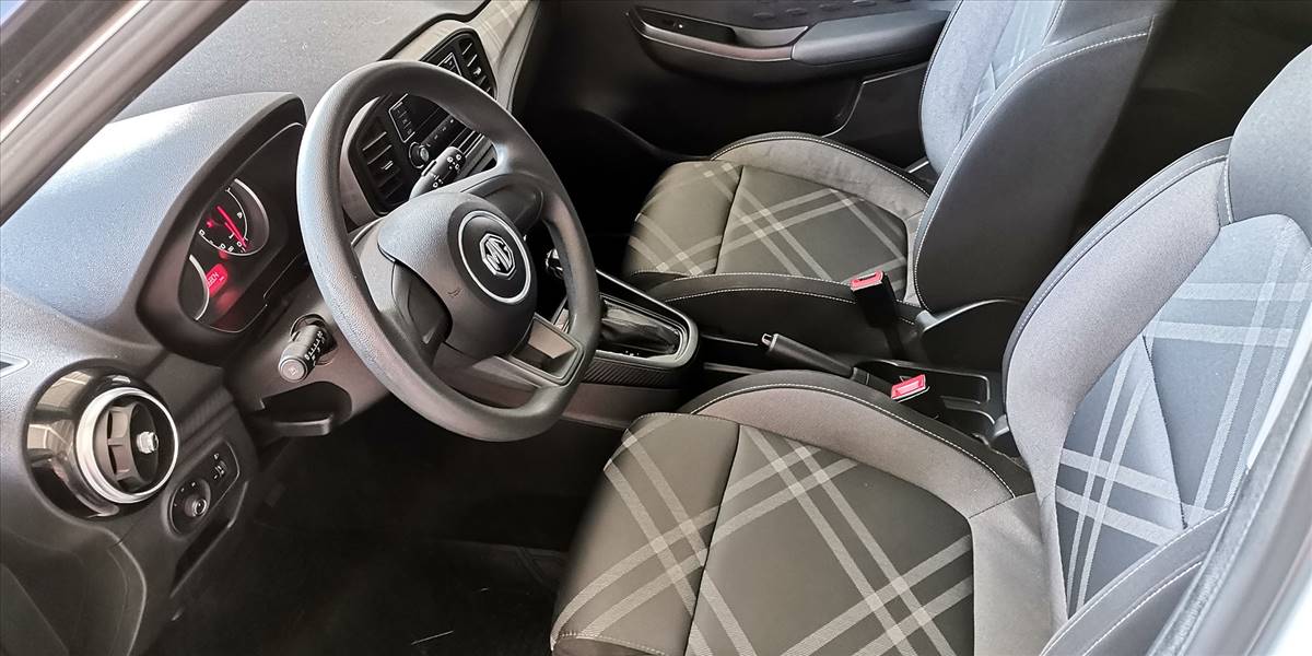 MG 3 HATCH BACK 1.5 AUT - Imagen 25