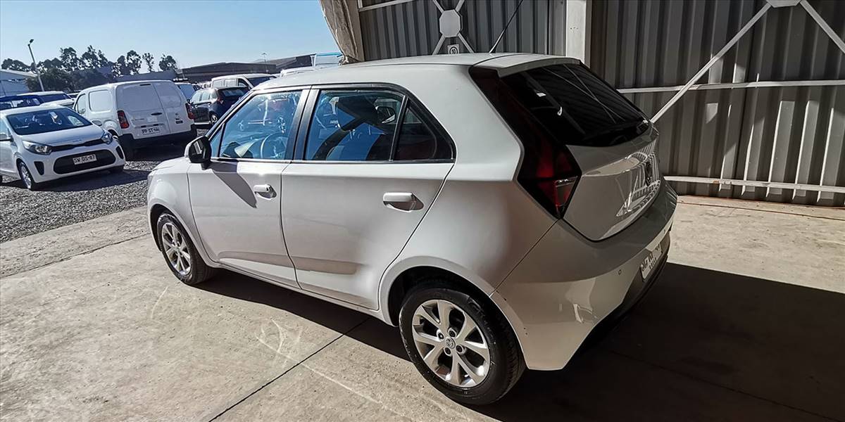 MG 3 HATCH BACK 1.5 AUT - Imagen 10