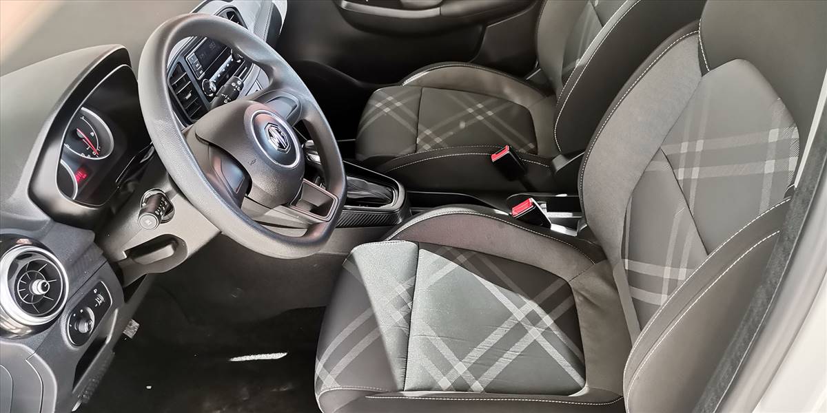 MG 3 HATCH BACK 1.5 AUT - Imagen 25