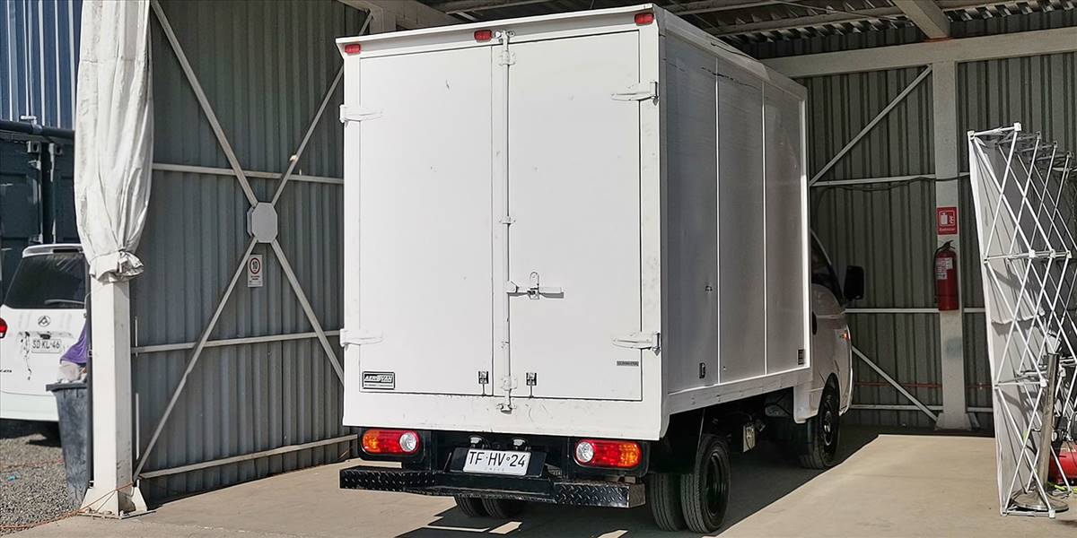 HYUNDAI PORTER HR CRDI 4X2 2.5 - Imagen 3
