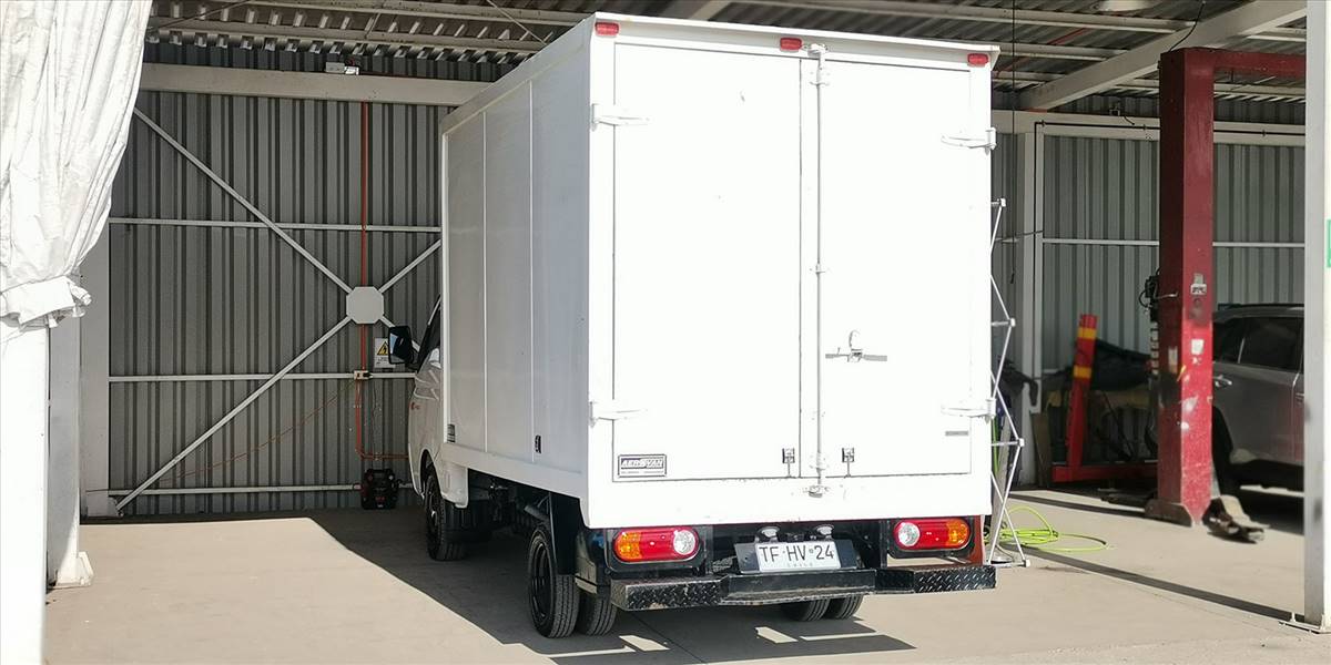 HYUNDAI PORTER HR CRDI 4X2 2.5 - Imagen 5