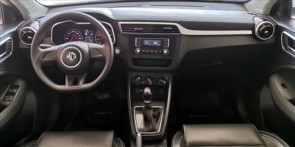 MG ZS 1.5 AT - Imagen 15