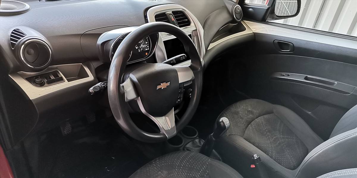 CHEVROLET SPARK GT HB DOHC 1.2 - Imagen 24