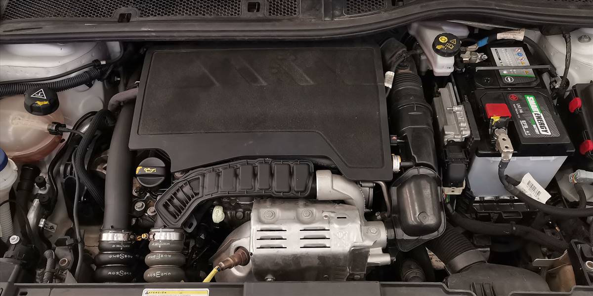 PEUGEOT 208 PURETECH 100 HB 1.2 - Imagen 48