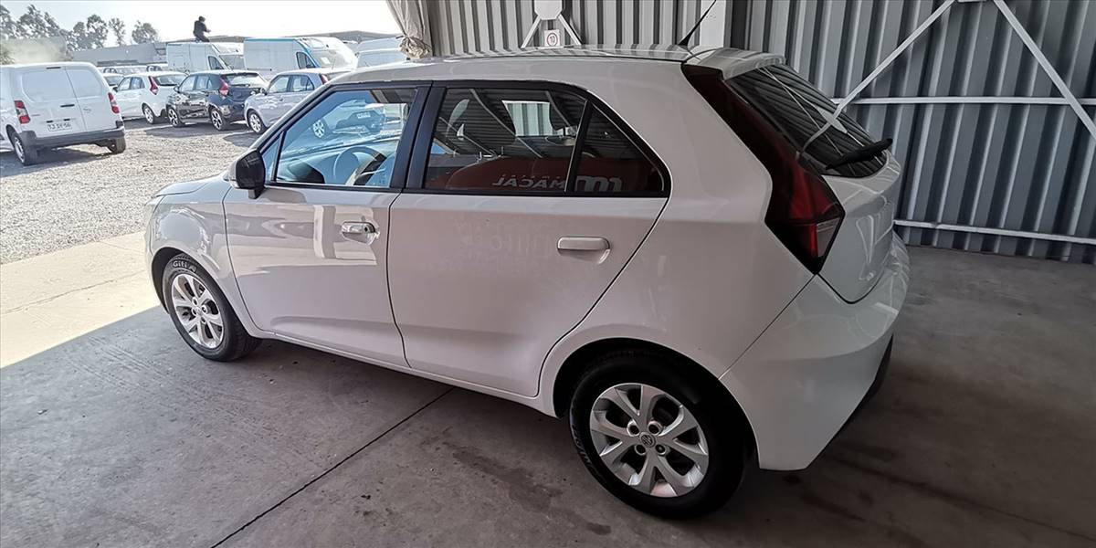 MG 3 1.5 AT - Imagen 10