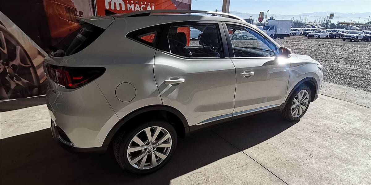 MG ZS 1.5 AT - Imagen 11