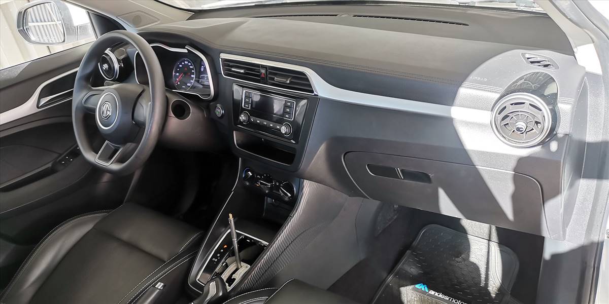 MG ZS 1.5 AT - Imagen 22