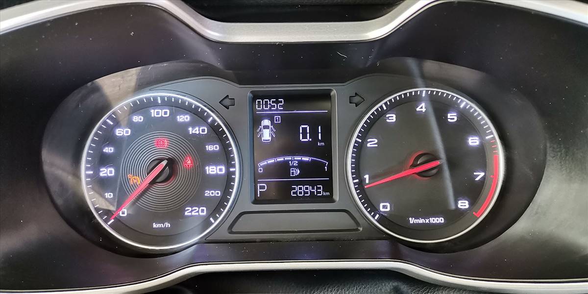 MG ZS 1.5 AT - Imagen 24