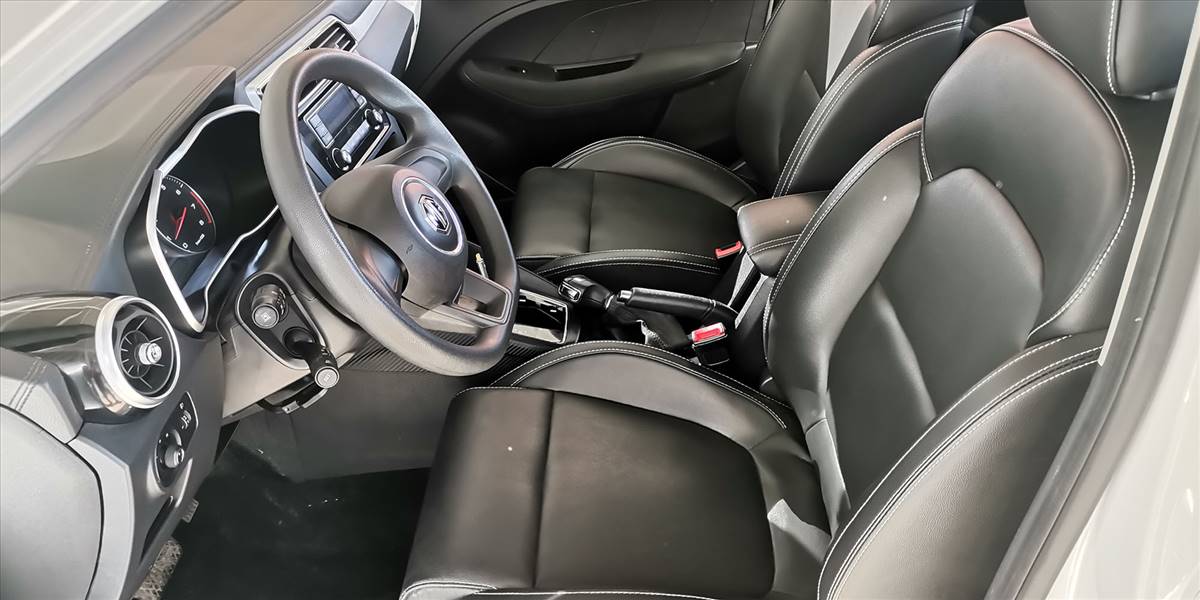 MG ZS 1.5 AT - Imagen 25
