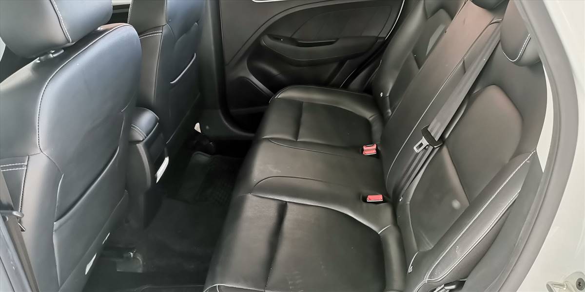 MG ZS 1.5 AT - Imagen 26