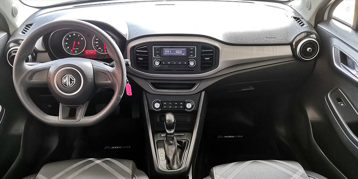MG 3 HATCH BACK 1.5 AUT - Imagen 7