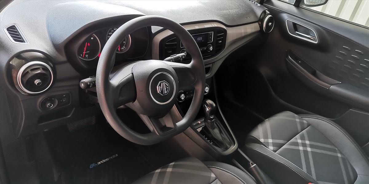 MG 3 HATCH BACK 1.5 AUT - Imagen 21