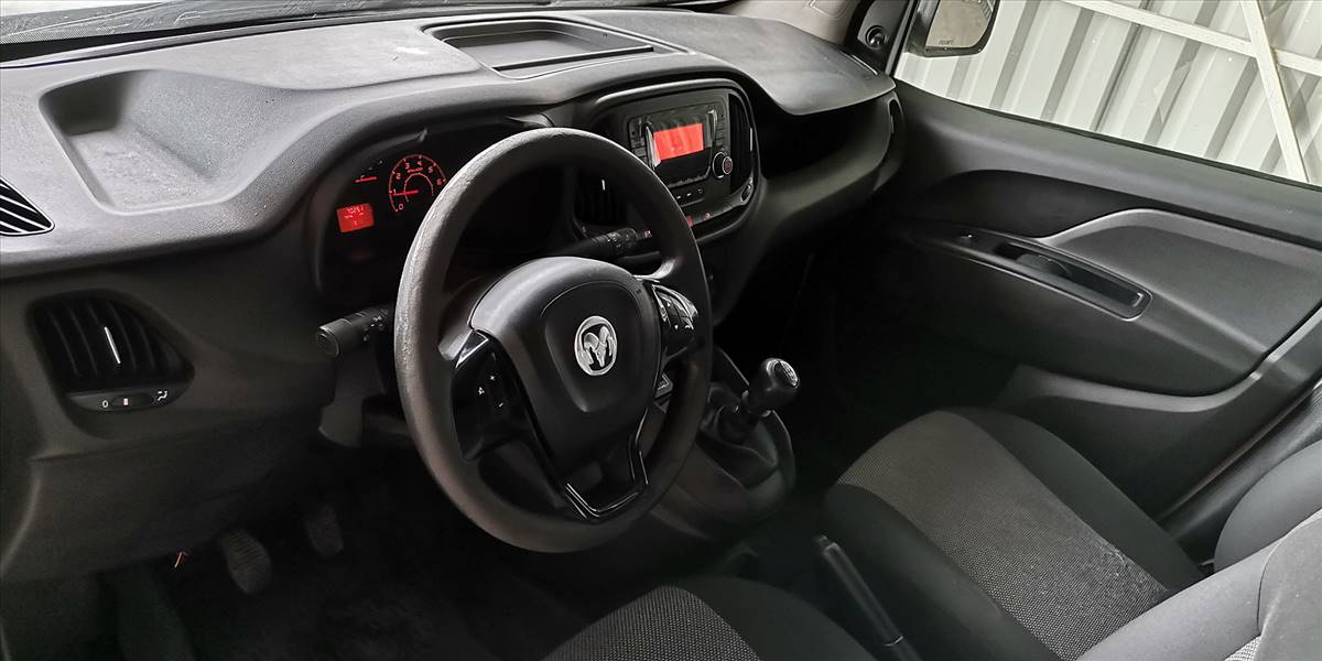 RAM VAN 1000 CARGO XL 1.6 - Imagen 18
