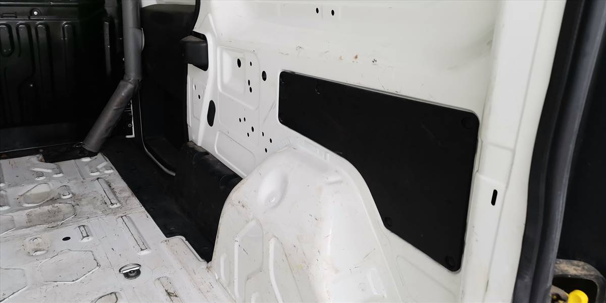 RAM VAN 1000 CARGO XL 1.6 - Imagen 27