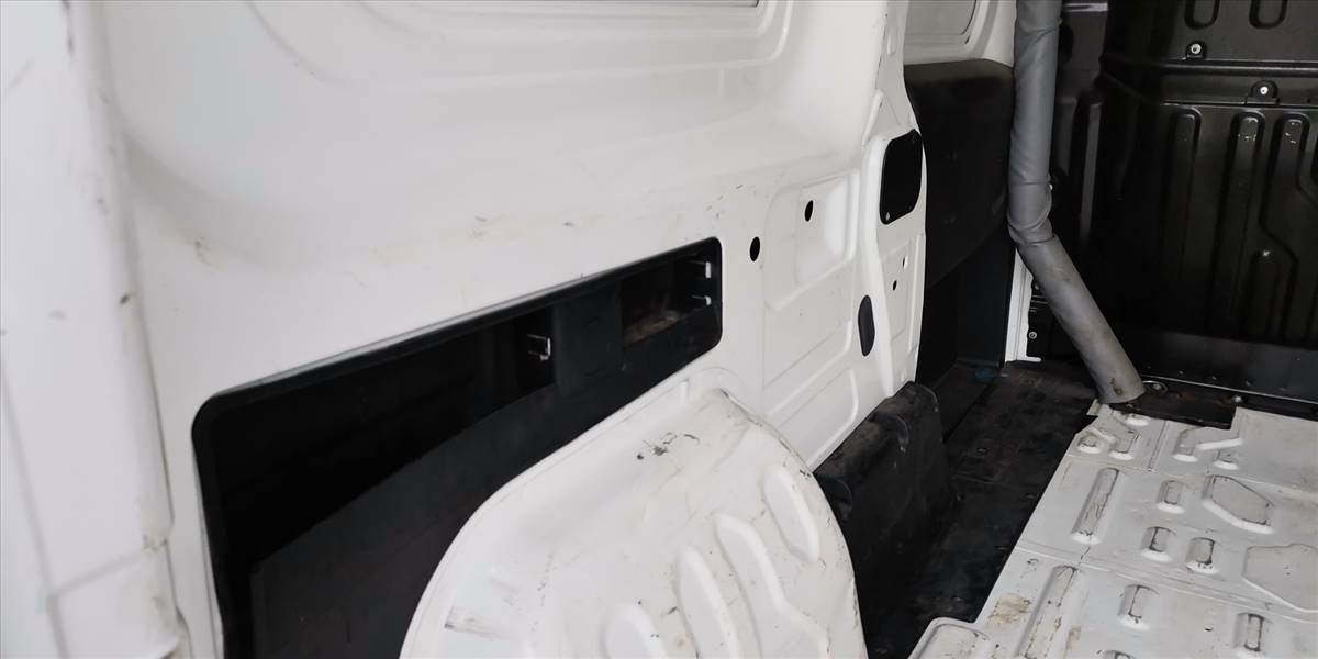 RAM VAN 1000 CARGO XL 1.6 - Imagen 30